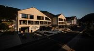 Dips&Drops - SUPERIOR HOTEL&middot;SPORTS&middot;SPA&middot;RESTAURANTS