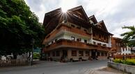 La Pasta Hotel Restaurant