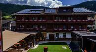 Hotel Alpenstolz