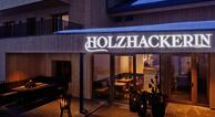 HOLZHACKERIN the charming Apartment Haus