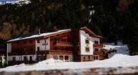 Hotel Macun