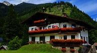 Hotel garni Landhaus B&uuml;rtlmair***