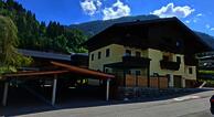Mountainview Appartement mit Balkon und Carport
