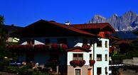 Alpengl&uuml;hn