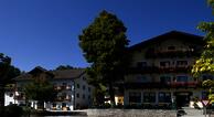 B & B Goldener Stern