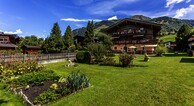  ***Hotel-Pension Bergkristall