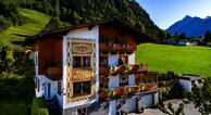 Haus am Hang