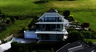 Weisse Villa am Millst&auml;tter See